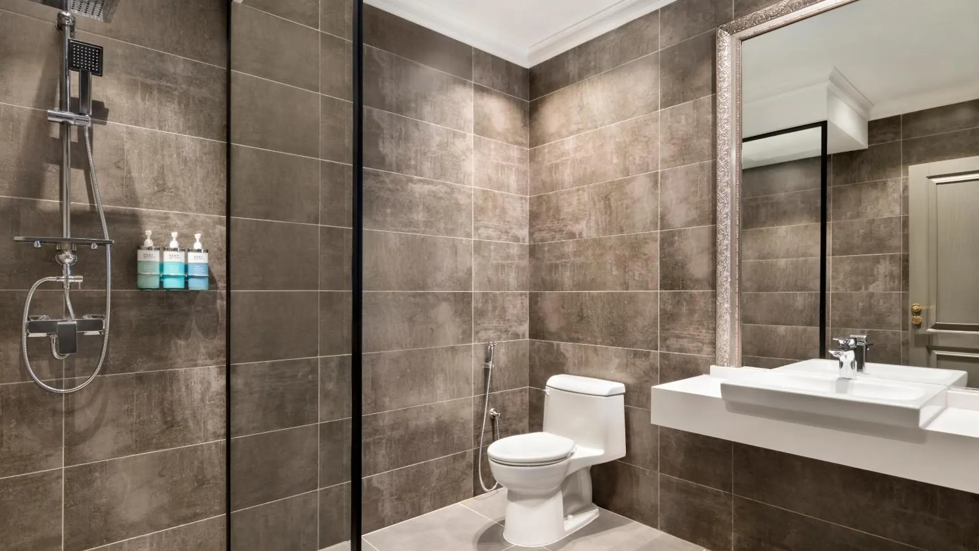 Mercure Riyadh Al Anoud فندق