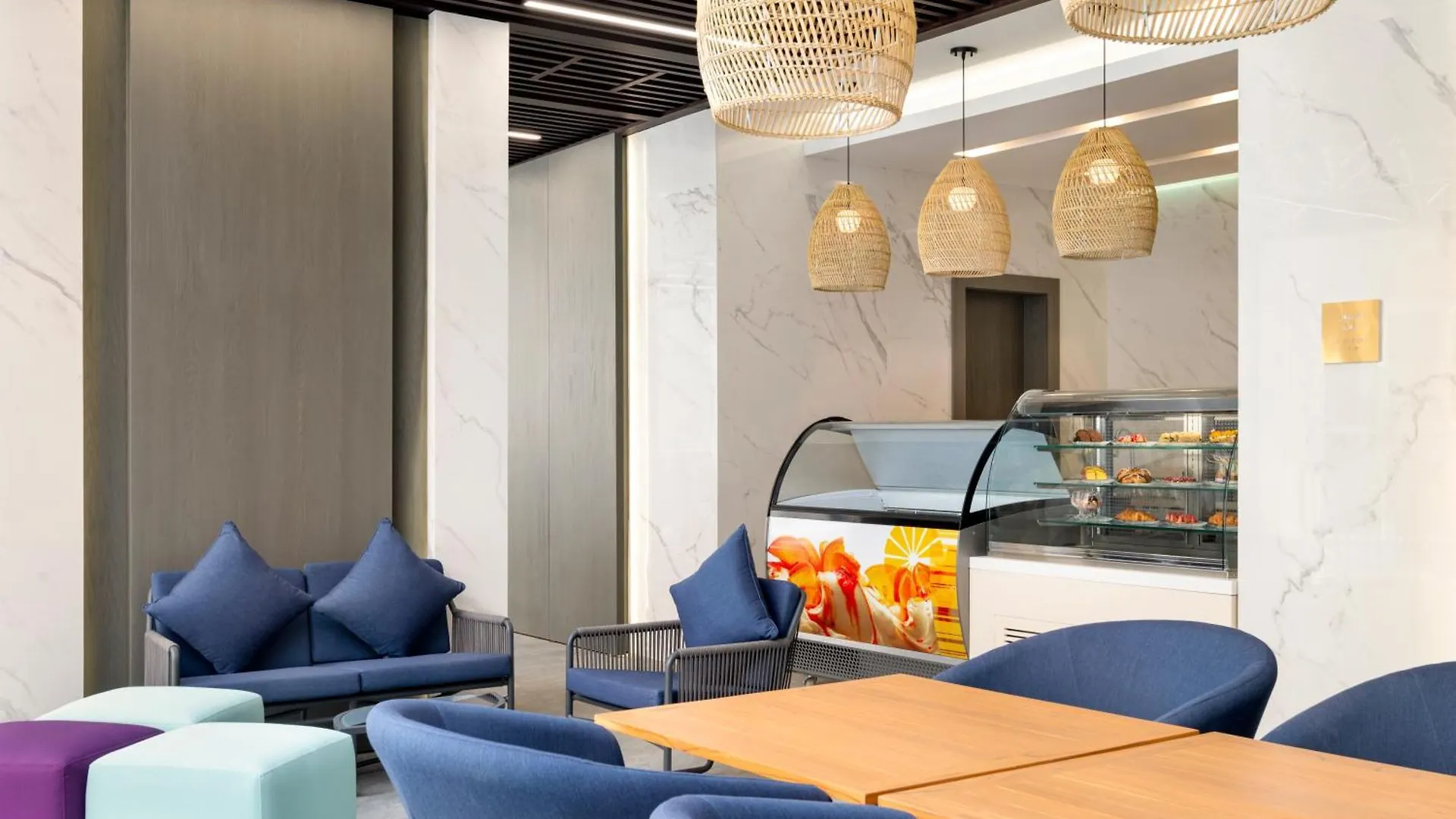فندق Mercure Riyadh Al Anoud